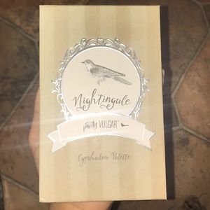 Pretty Vulgar nightingale eyeshadow palette